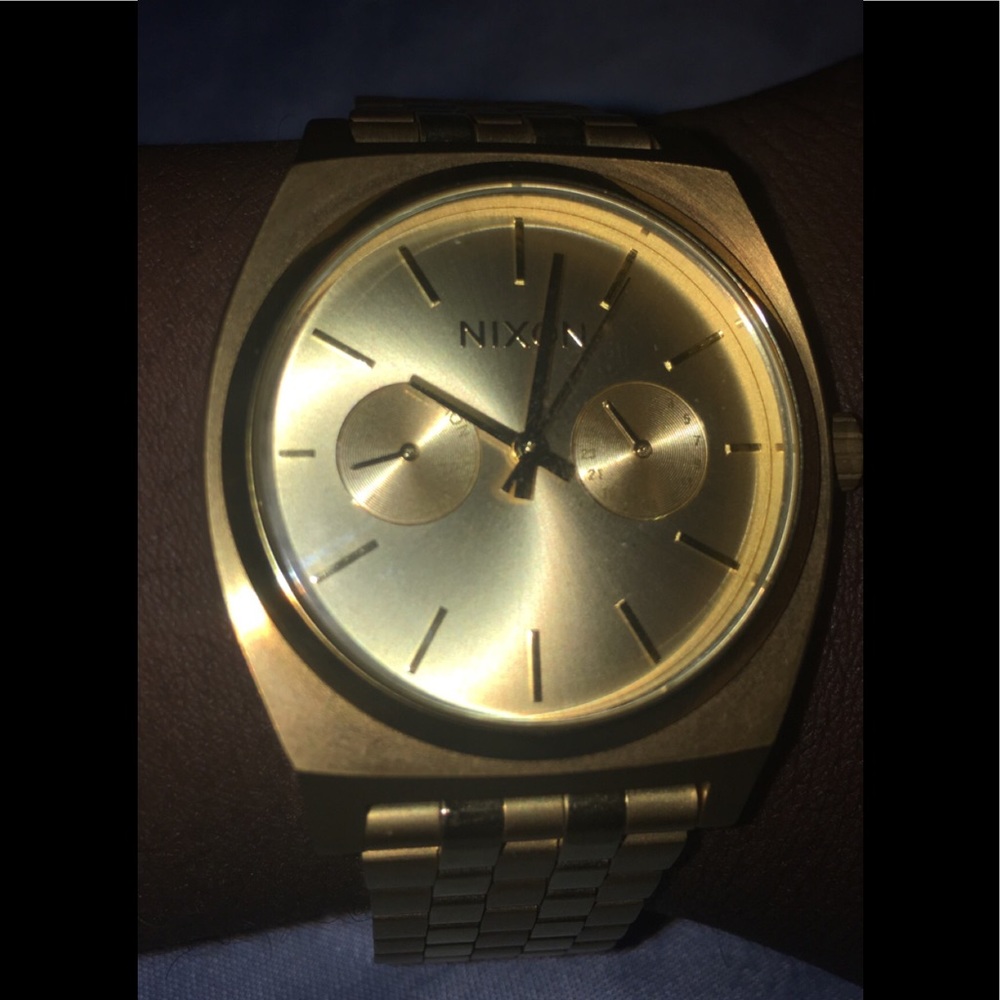 Men’s Nixon watch
